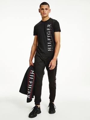 Tommy Hilfiger Organic Katoenen Vertical Logo T-shirts Heren Zwart | TH562ETV