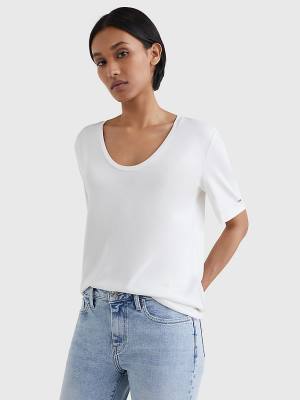 Tommy Hilfiger Sueded Scoop Neck Relaxed T-shirts Dames Wit | TH697SIN