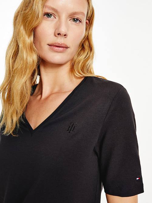 Tommy Hilfiger Relaxed Fit V-Neck Monogram T-shirts Dames Zwart | TH734KQB