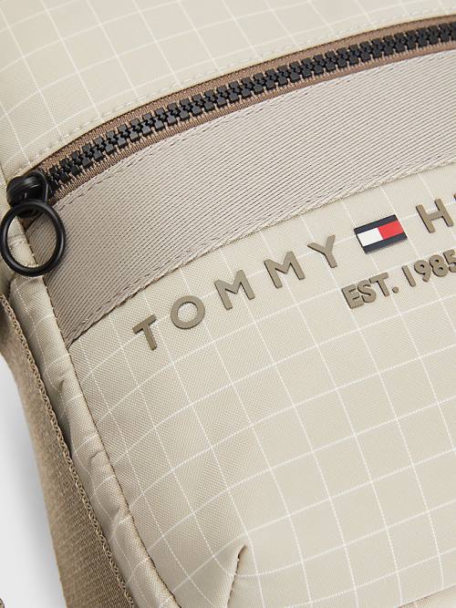 Tommy Hilfiger TH Established Small Reporter Tassen Heren Beige | TH250LCW