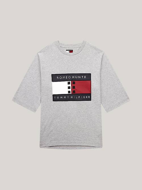 Tommy Hilfiger TOMMYXROMEO Dual-Gender T-shirts Dames Grijs | TH170UMW